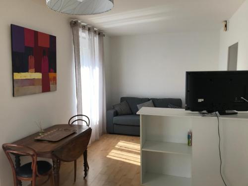 Grand Studio en coeur de ville pour 2 p.