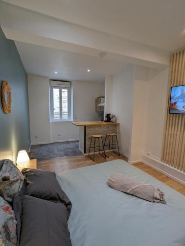 Grand Studio Hyper Centre Agen Calme Clim Wifi