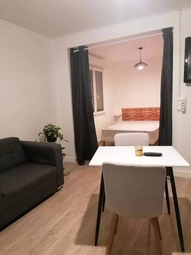 Grand studio indépendant
