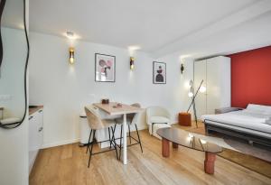 Appartement GRAND STUDIO#JARDIN LUXEMBOURG#NECKER#FullEquipped 2G 81 Rue de Sèvres 75006 Paris Île-de-France