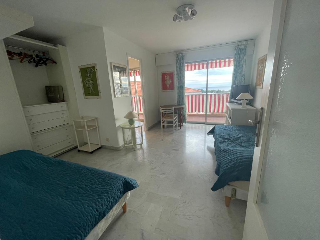 Appartement Grand studio proche Monaco 1 Avenue du Général Leclerc 06190 Roquebrune-Cap-Martin