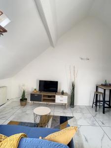Grand studio spacieux tout équipé 2 pers