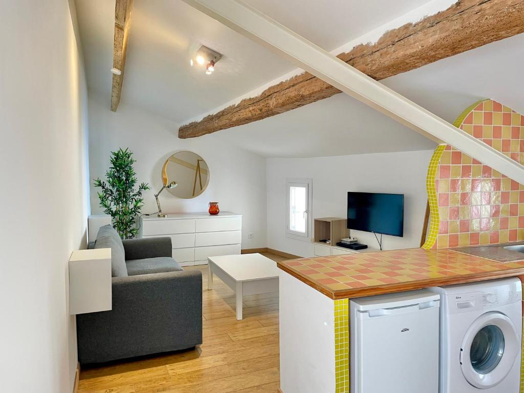 Appartement Grand studio sur la Marine 1 Rue Rapide 34200 Sète