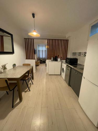 Grand studio Toulou Mourillon