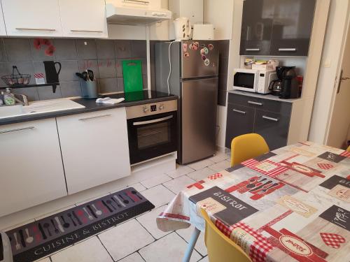 Grand T2 pour Déplacement professionnel, stage, famille-
