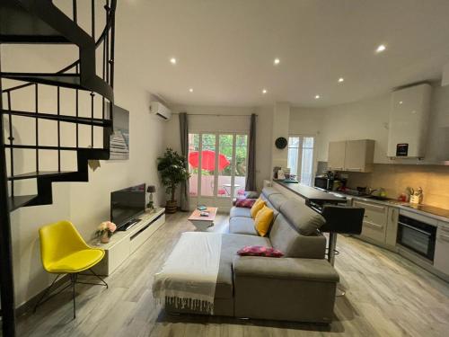 Grand T2 proche promenade