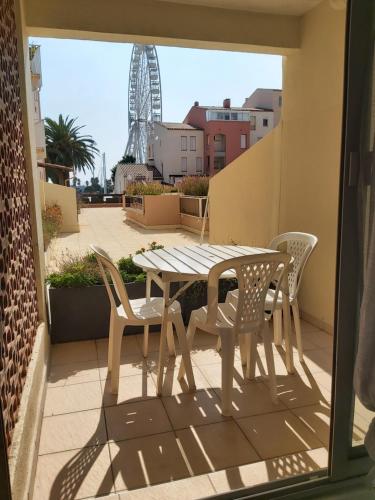 Grand T3 piscine, garage centre port