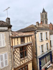 Grande chambre chez l'artiste-peintre