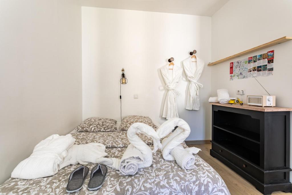 Grande maison sur 2000 m2 de terrain avec un studio amenage pour 2 personnes2 64270 Salies-de-Béarn