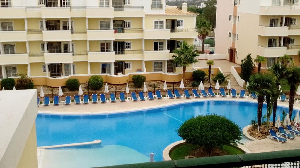 Great Flat Beach and Pool Avenida Henry Cotton 201B, 8500-780 Alvor