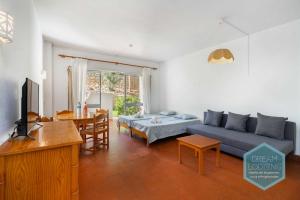 Green 104 - Dream Lodging