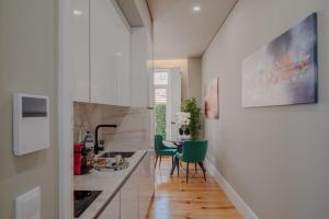 Green Garden Luxury House w/ AC, Metro & Downtown