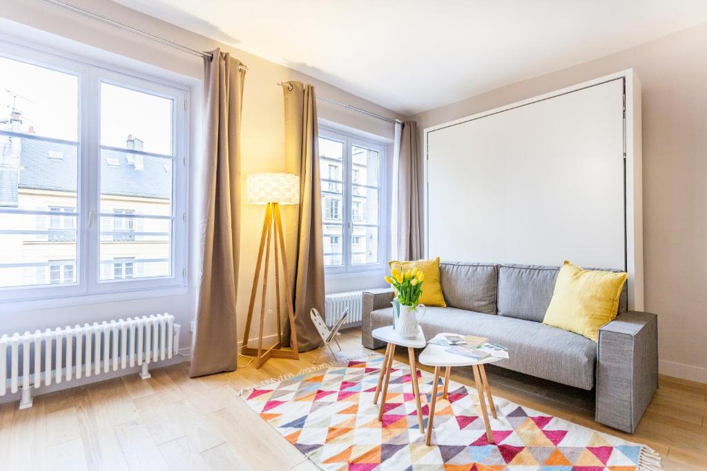 Appartement Greeter-Le Petit Versailles 106 Rue de la Paroisse 78000 Versailles