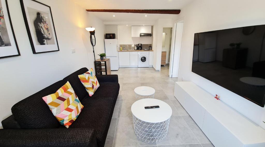 Appartement Gregbnb-com - T2 41m² (6) - Est - 2 Rue Berthier 83100 Toulon