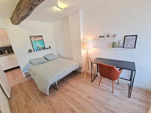 GregBnb-com - T2 Design 38m2 - Toulon Est - Wifi Fibre
