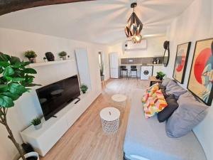 GregBnb-com - T2 Design 38m2 - Toulon Est - Wifi Fibre