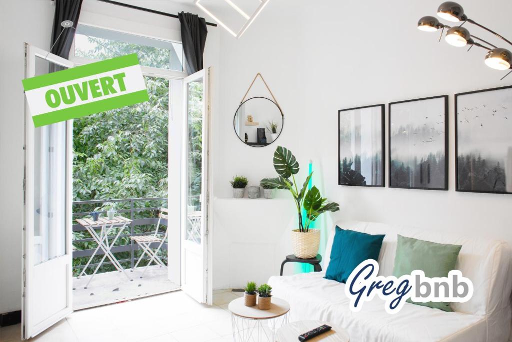 GregBnb-com - T2 Pop And Zen - PARKING INCLUS - Balcon - WiFi Fibre L'aurore 21 Avenue Maréchal Bugeaud, 83200 Toulon