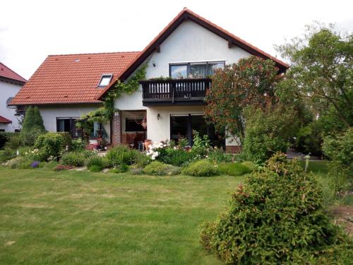 Große Ferienwohnung am grünen Stadtrand