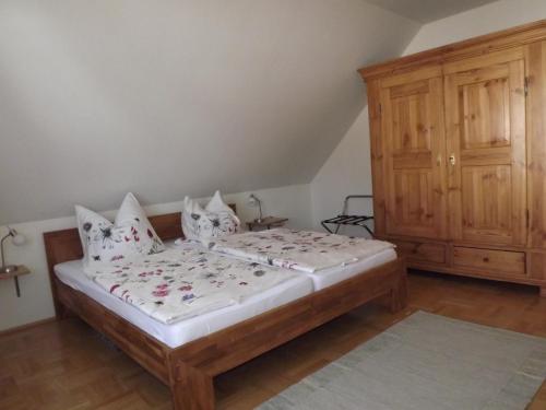 Große Ferienwohnung am grünen Stadtrand