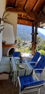 Große Ferienwohnung in Hanglage mit traumhaftem Bergblick