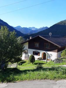 Appartement Große Ferienwohnung mit Balkon in sonniger Hanglage 1 Stock Am Vogelherd 10 82481 Mittenwald Bavière