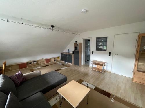 Großes Appartement im DG eines Zweifamilienhause