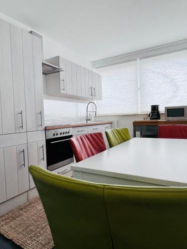 Großzügige, 95m2-Wohnung an der Hunte mit 3 Schlafzimmern für 5 Gäste, mit Parkplätzen