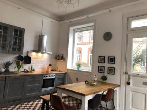 Großzügige Altbauwohnung in Bestlage