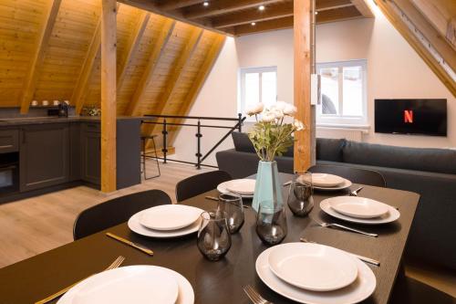 Großzügige luxuriöse Wohnung direkt an der historischen Stadtmauer ideal für Familien