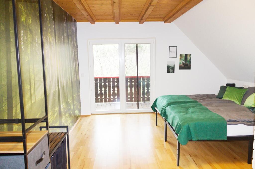 Appartement Großzügige Maisonette am Bach Hornenberstr. 17a 77886 Lauf