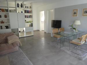 großzügige,zetrumsnahe Wohnung