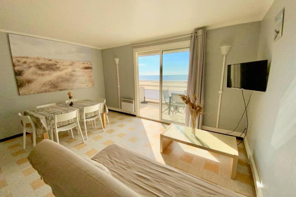 GROOMI La plage- Appartement 2 chambres front de mer avec vue ! 326 Avenue Saint-Maurice, 34250 Palavas-les-Flots