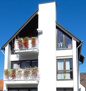 Grosse-Ferienwohnung-ueber-2-Etagen-bei-Frankfurt