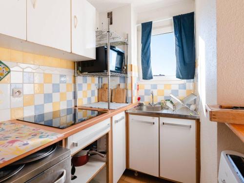 Appartement Appartement Gruissan, 2 pièces, 5 personnes - FR-1-409A-1 Rés. Les Marines II - Bât B2 - App.66 166 rue de l'Astrolabe Gruissan