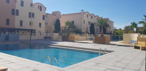 Gruissan-Port-T2-2chambres-5pers-43m2-climatisé-Parking-ValFred