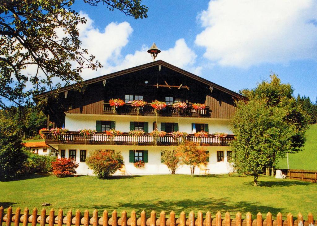 Gschwendtnerhof Hoffmann Appartement 9 Hintergschwendt 8, 83229 Aschau im Chiemgau