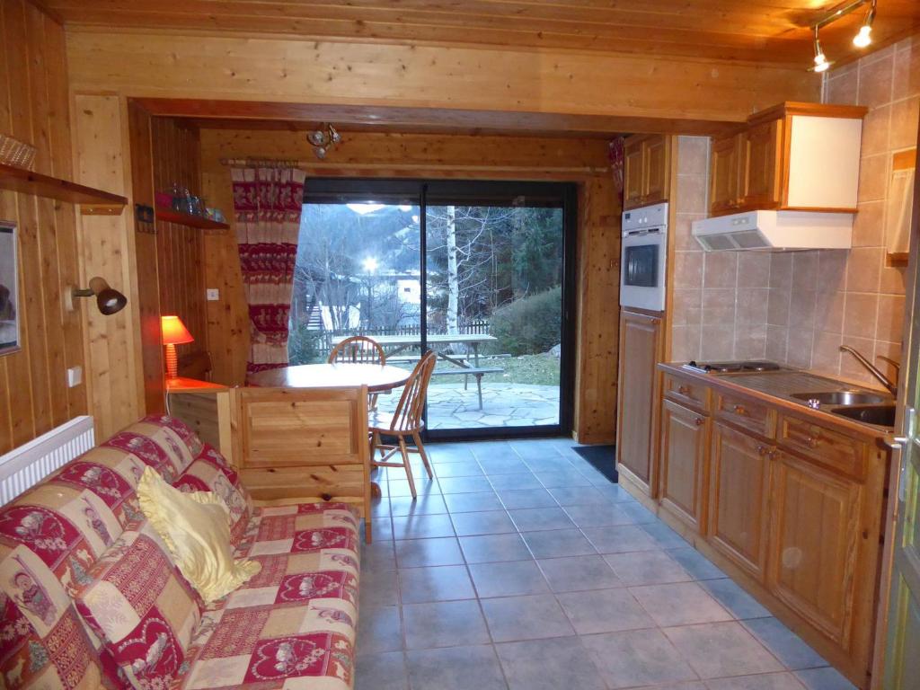 GuestReady - Bright & Airy Apartment near Pointe Croisette