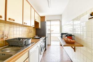 GuestReady - Bright Apartment near Croisette with Terrace and Parking