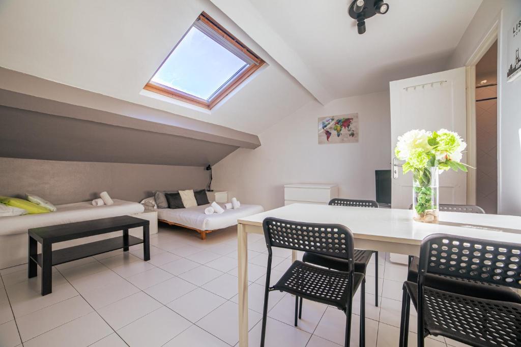 Appartement GuestReady - Bright studio in the city center 13 Rue du Maréchal Foch 06400 Cannes