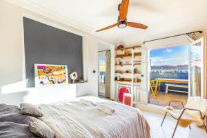GuestReady - Chic loft with terrace in the 10th