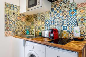 GuestReady - Colorful tiles in Pré-Saint-Gervais