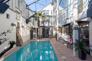 GuestReady - Contemporary loft with private pool