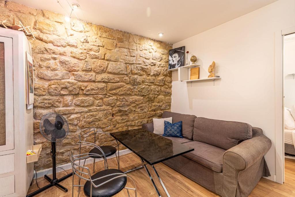 GuestReady - Cosy Apt in Saint Martin District 83 Rue du Faubourg Saint-Martin, 75010 Paris