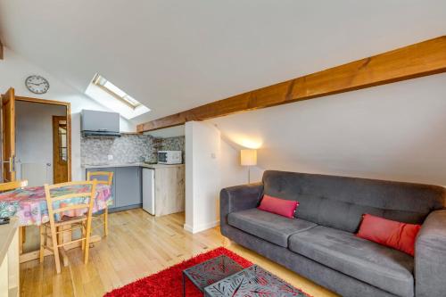 GuestReady - Cosy Semnoz View