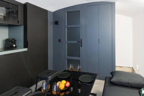 GuestReady - Cozy Souplex in front of Palais Royal