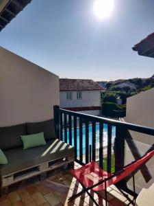 GuestReady - Duplex with pool and parking