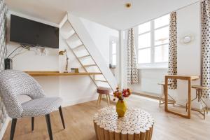 GuestReady - Elegant Nest in the Heart of Lyon