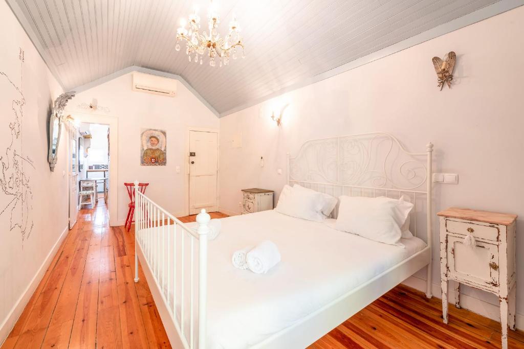 GuestReady - Exquisite Discoveries Apt 2 Travessa do Terreiro a Santa Catarina, 1200-123 Lisbonne
