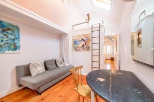 GuestReady - Exquisite Discoveries Apt