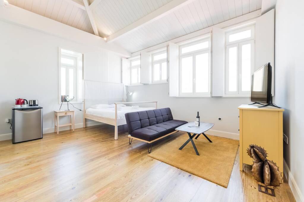 Appartement GuestReady - Frei's Yellow Studio 10 Rua de Frei Heitor Pinto 2ºTr´s 4300-252 Porto